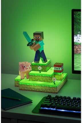 Minecraft Diorama lys Steve 30 cm