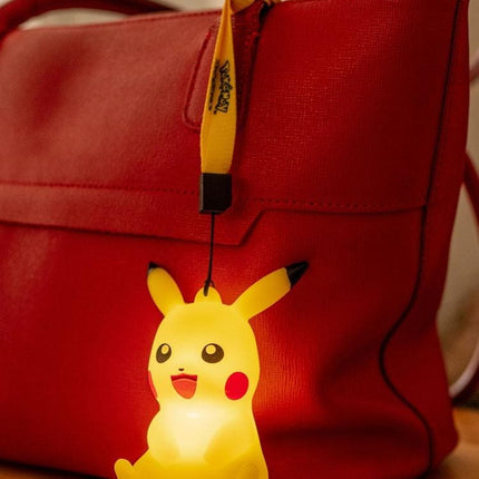 Pokémon Light-Up Figure Pikachu 9 cm